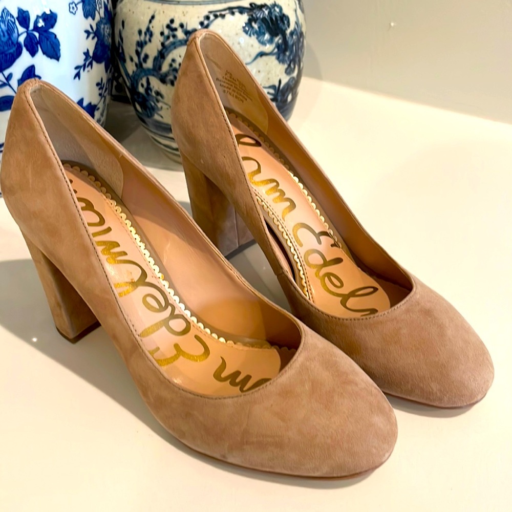 Sam Edelman size 7 1/2 block heel pump. Never worn